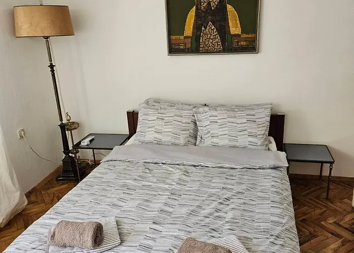 Ap Malinov 15 Апартаменты Варна