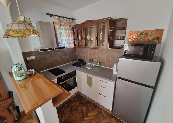 Ap Malinov 15 Варна