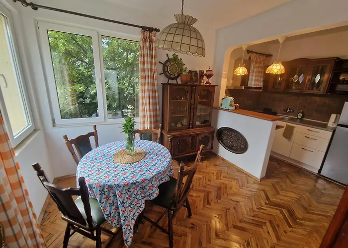 Апартаменты Ap Malinov 15 *