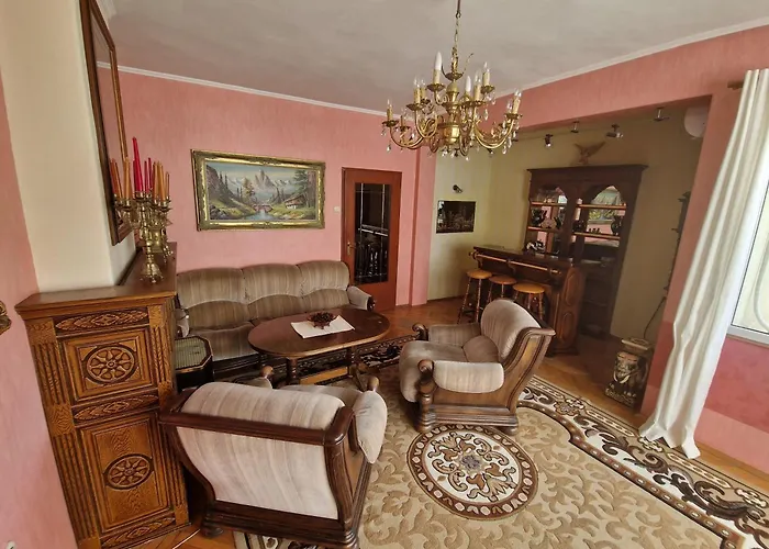 Ap Malinov 15 * Варна